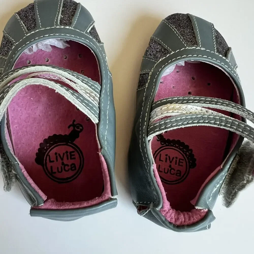 NEW Livie & Luca Rainbow Soft Shoes 6-12m